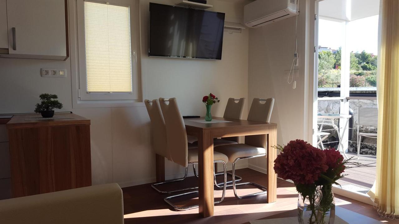 House Boat - Floating House Sofia Hotel Пула Екстериор снимка